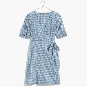 MADEWELL Blue and White Gingham Shirred-Sleeve Wrap Linen Blend Dress Size M